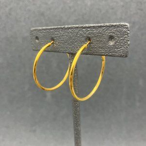 Hoop Pierced Earrings Gold Yellow Latch >1 Inch Simple Classic Retro Soft Girl